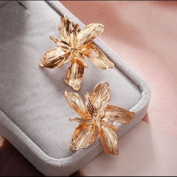 Big Statement Rose Gold Flower Earrings - Picture 2 of 6